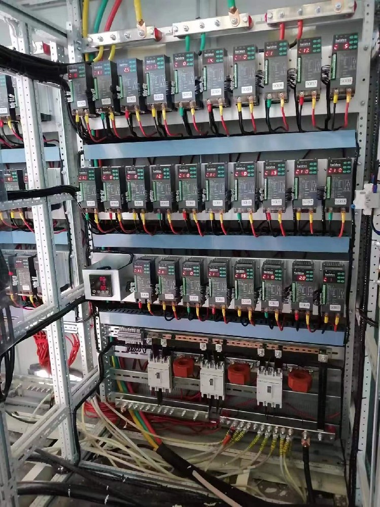 电力调解器的应用领域有哪些？？？？？它们是怎样影响现代社会和工业的？？？？？