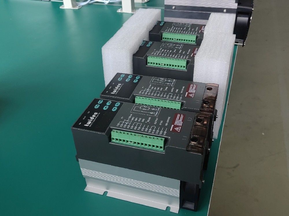 怎样通过电力调解器优化电镀工艺中的电源稳固性？？？？