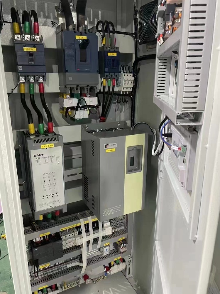 关于间歇性事情的负载，，，怎样选择合适的电力调解器以提高其使用寿命？？