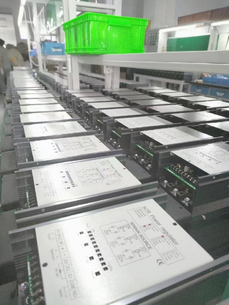 电力调解器的控制算法对其动态响应性能有多大的提升作用？？